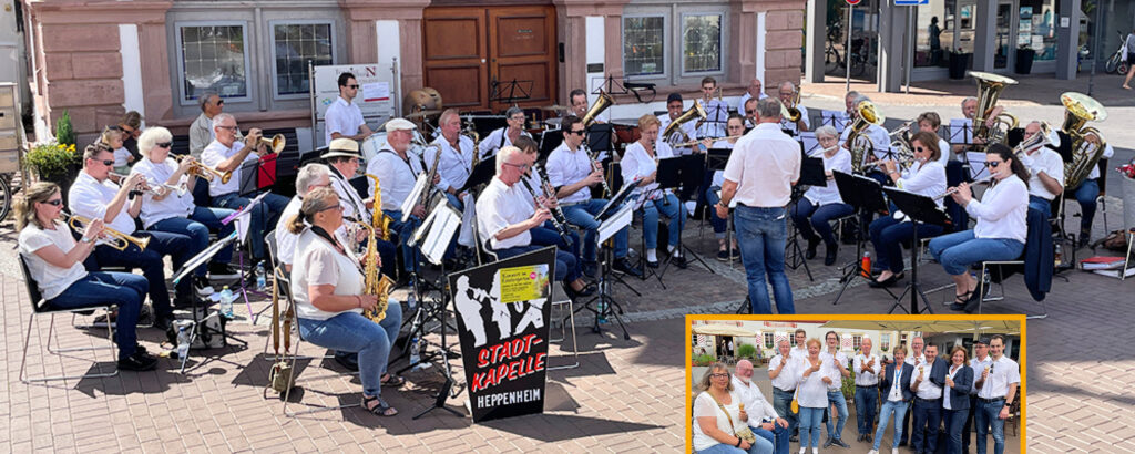 Platzkonzert der Stadtkapelle Heppenheim unter der Leitung ihres Dirigenten Wilco Grootenboer vor dem Alten Rathaus in Lorsch
